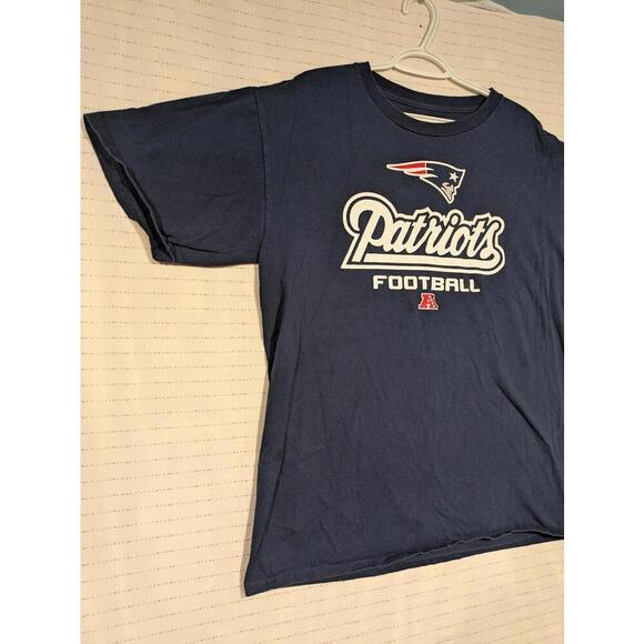 New England Patriots Football T-Shirt Mens Large - Picture 2 of 10